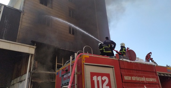 HBB itfaiyesi yangına müdahale etti