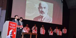 Hataylılar İstiklal şairini andı
