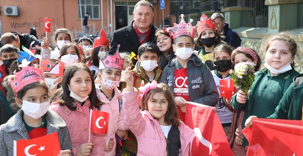 Başkan Savaş Çanakkale Zaferi ve Şehitler Günü töreni’ne katıldı