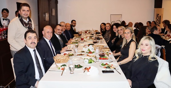 Defne Hastanesinden Tıp Bayramı Yemeği 