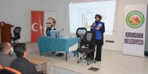 Kırıkhan’da deprem semineri düzenlendi