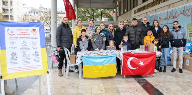 İskenderun’da yaşayan Ukraynalı kadınlar ülkeleri için yardım kampanyası başlattı