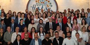 Vali Doğan, Medeniyetler Korosu ile iftar yaptı