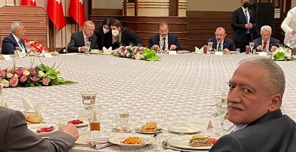 “Başkan Teksöz, Cumhurbaşkanı Erdoğan’ın verdiği iftara katıldı”