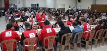 Kızılay’dan Yayladağı’ndaki Yetimlere iftar