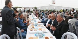 Başkan Yılmaz, ekmeğini İHL’lerle bölüştü