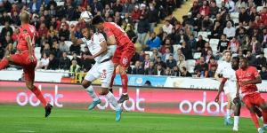 Hatayspor Antalyaspor’a mağlup oldu