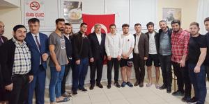 Yayman sahuru öğrencilerle yaptı