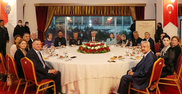 Şehit Aileleri İle Gaziler onuruna iftar yemeği düzenlendi