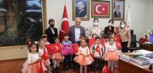 BAŞKAN TOSYALI KONUKLARINI MAKAMINDA AĞIRLADI
