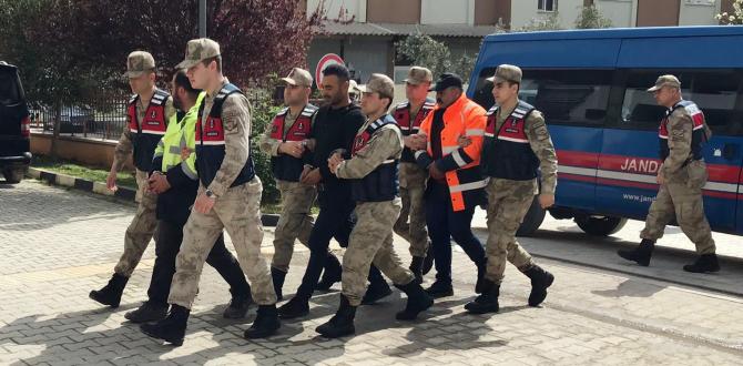 Hatay’da göçmen kaçakçılığı yapan 2 şüpheli tutuklandı