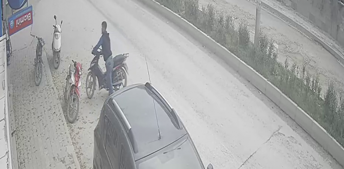 Gözüne kestirdiği motosikleti böyle çaldı