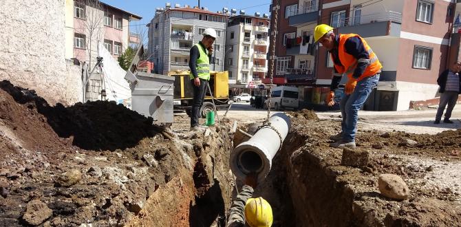 YAYLADAĞI KANALİZASYON ŞEBEKE İNŞAATI’NIN 6500 METRESİ TAMAMLANDI