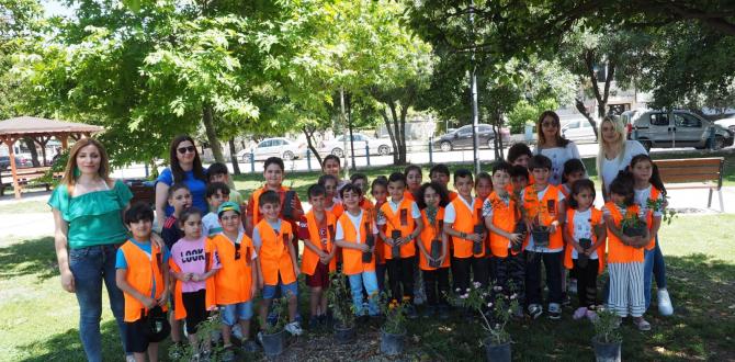 MİNİK ELLER DOĞA İLE İÇ İÇE