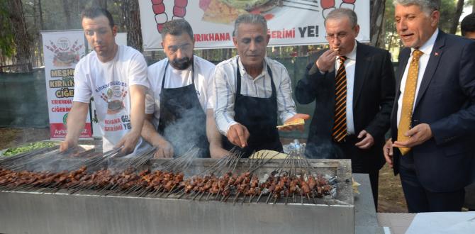 Türk Mutfağı Haftası’nda Kırıkhan’da kuzu ciğer tanıtıldı