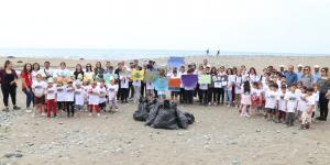 AĞACIN YEŞİLİ, DENİZİN MAVİSİ ÇOCUKLARIN MUTLULUĞU OLSUN