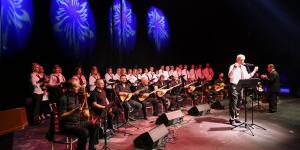 ANTAKYA EXPO ALANINDA TÜRK HALK MÜZİĞİ ESİNTİSİ