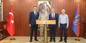 “HESOB heyetinden Jandarma’ya moral ziyareti”