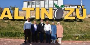 Yenişehirlioğlu Altınözü’ne hayran kaldı