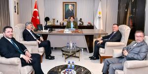 Savaş’tan Akşener’e ziyaret