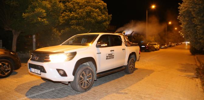 BÜYÜKŞEHİR’DEN GECE GÜNDÜZ İLAÇLAMA