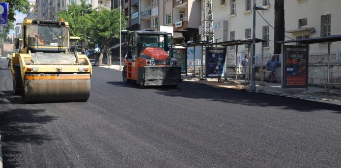 ANTAKYA CUMHURİYET CADDESİ ASFALTLANIYOR