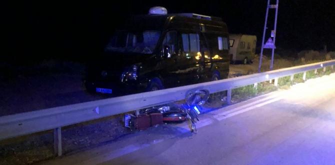 Hatay’da motosiklet bariyere çarptı: 1 ölü, 1 yaralı