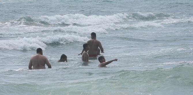 Samandağ’da denize giren 6 kişi boğulma tehlikesi geçirdi