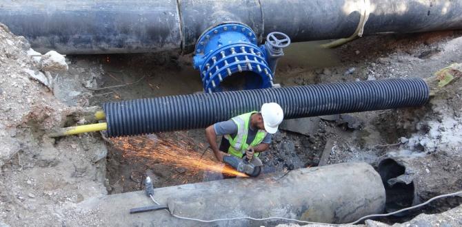 MERKEZ MAHALLELERİ BESLEYECEK HATTA BAĞLANTI ÇALIŞMASI