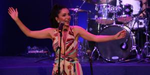 ÖYKÜ GÜRMAN EXPO’21 HATAY’DA SEVENLERİYLE BULUŞTU