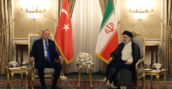 Erdoğan İran ile işbirliği anlaşması imzaladı