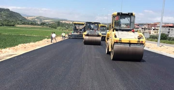 Antakya-Altınözü yolunun birinci etabı tamamlanıyor