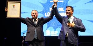 AIPH’DEN BAŞKAN SAVAŞ’A EXPO BAŞARI ÖDÜLÜ