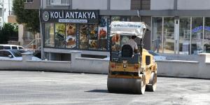 SEMT PAZARLARININ ZEMİNLERİ ASFALTLA KAPLANIYOR