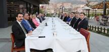 Tayini Çıkan Mülki İdare Amirleri Onuruna Veda Yemeği düzenlendi