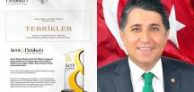 AYHAN YAVUZ 3. KEZ TÜRKİYE’DE EN BAŞARILI BELEDİYE BAŞKANI ÖDÜLÜNÜ ALDI