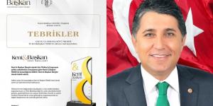 AYHAN YAVUZ 3. KEZ TÜRKİYE’DE EN BAŞARILI BELEDİYE BAŞKANI ÖDÜLÜNÜ ALDI