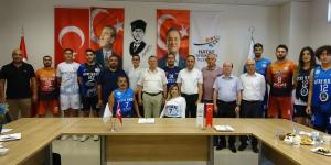 Hatay Büyükşehir Belediyespor yeni sponsorluk sözleşmesi imzaladı