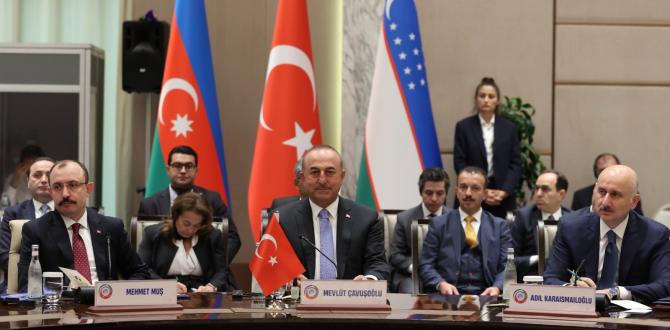 KARAİSMAİLOĞLU: İKİLİ VE TRANSİT TAŞIMALARIN SERBESTLEŞTİRİLMESİNE ÖNCELİK VERİYORUZ